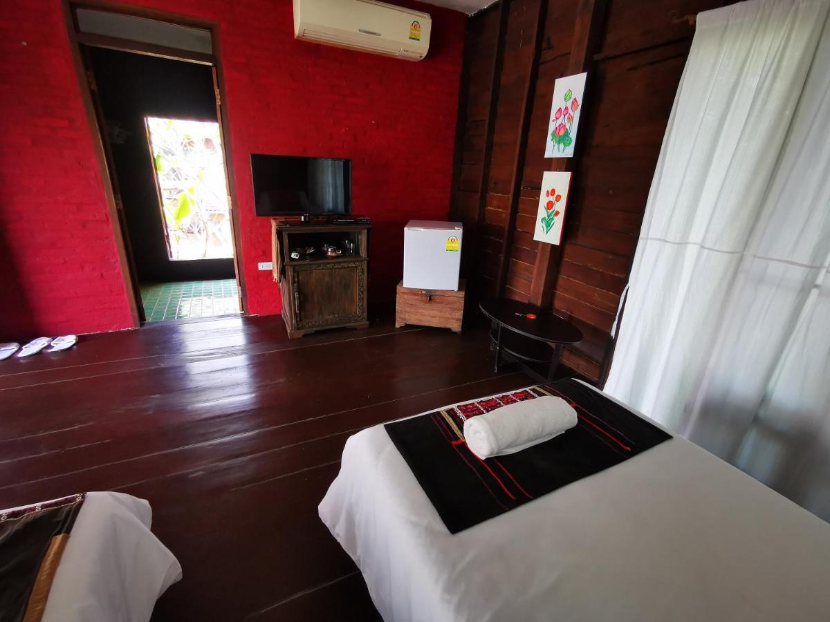 Jasmine Hills Lodge Doi Saket Exterior photo