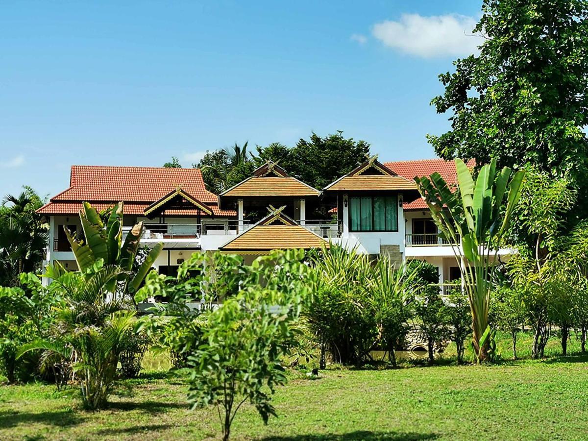 Jasmine Hills Lodge Doi Saket Exterior photo